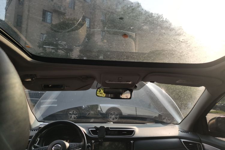 日产 逍客 2019款 2.0L CVT豪华版局部细节22