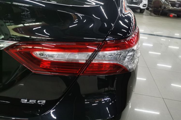 丰田 凯美瑞 2023款 2.5G 豪华版车身外观6006