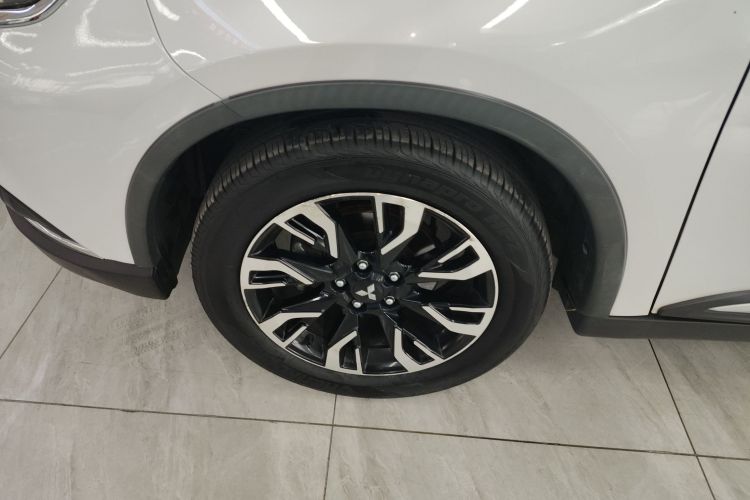 三菱 欧蓝德 2019款 2.0L 两驱畅享版 5座 国V车身外观6007