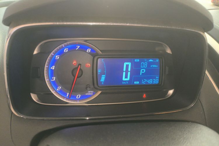 雪佛兰 创酷 2014款 1.4T 自动两驱舒适型中控内饰14