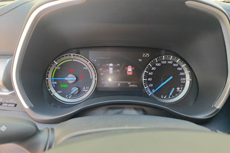 丰田 汉兰达 2022款 双擎 2.5L 四驱精英版 7座中控内饰14