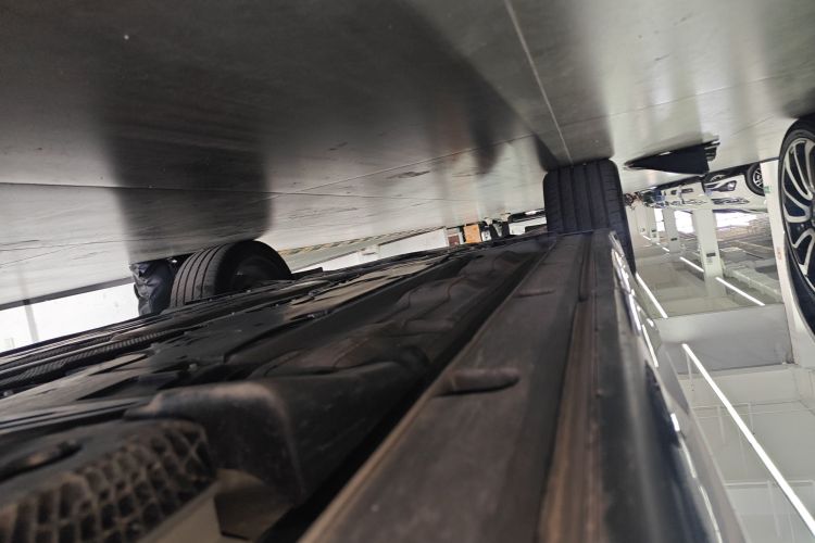 领克09 EM-P 2021款 2.0T PHEV Halo 六座局部细节9002