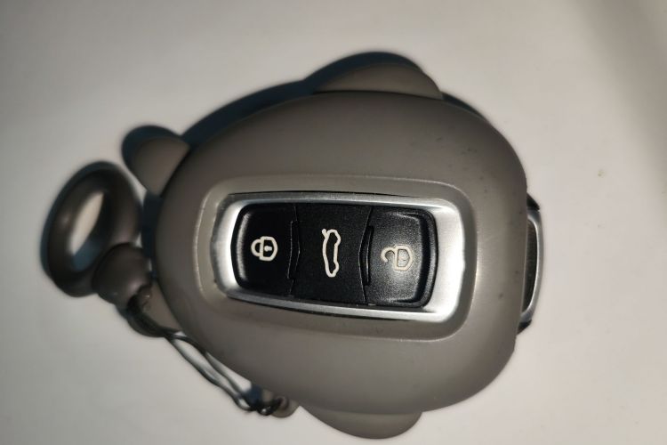 吉利银河 2023款 熊猫mini 200km 耐力熊中控内饰11