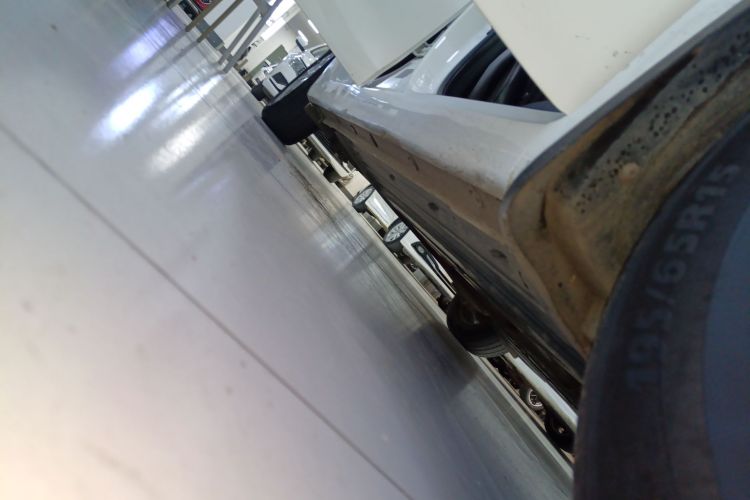 起亚K3 2016款 1.6L 手动GL局部细节9001