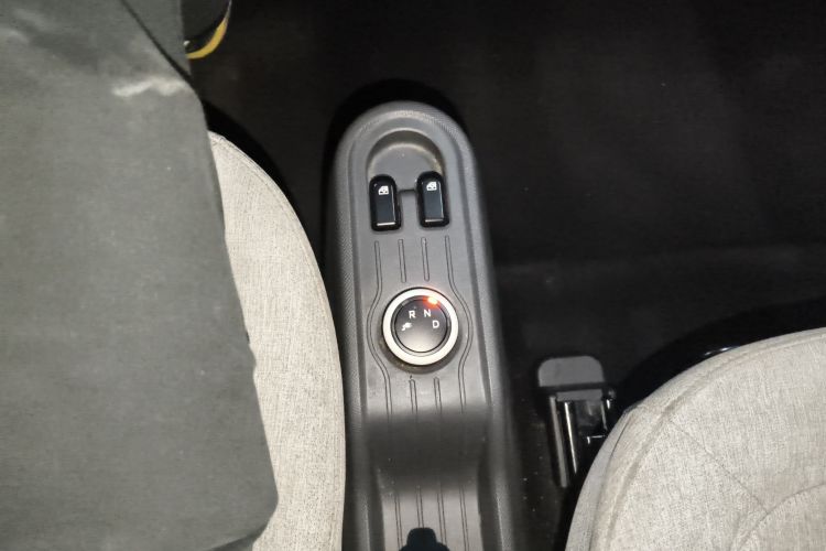 五菱汽车 宏光MINIEV 2022款 马卡龙时尚款 磷酸铁锂局部细节18