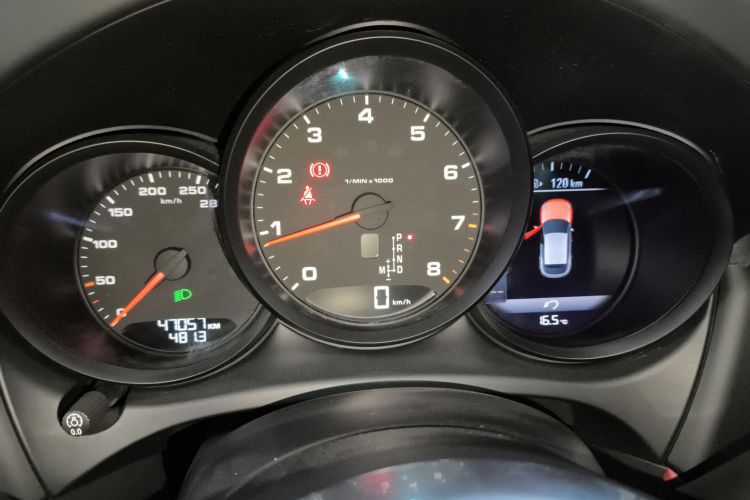 保时捷 2018款 Macan 2.0T中控内饰14