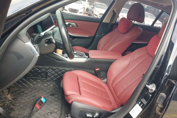 宝马3系 2021款 改款 320Li M运动套装中控内饰19