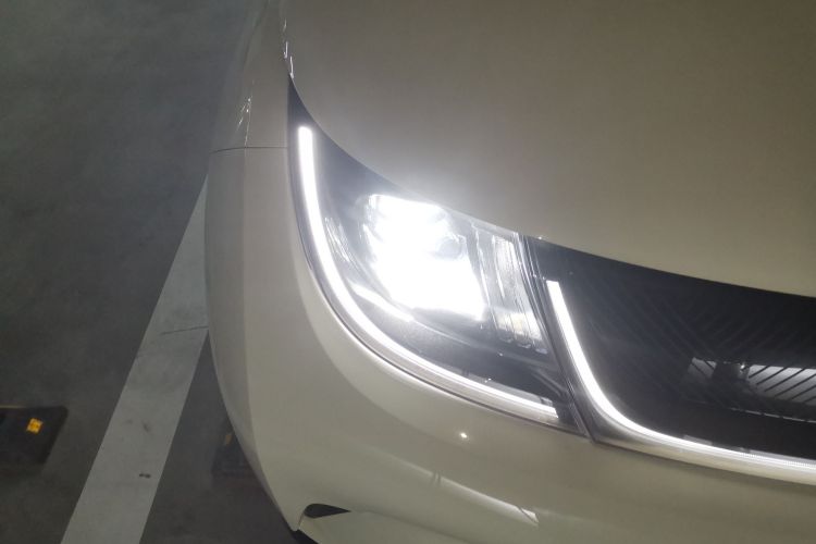 比亚迪 海豚 2025款 420km 自由版车身外观8