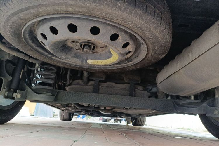 比亚迪 宋MAX 2018款 1.5T 自动智联豪华型 6座局部细节9009