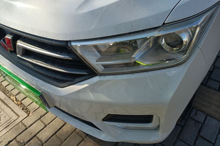 五菱汽车 五菱宏光 2019款 1.5L S标准型国VI LAR局部细节36