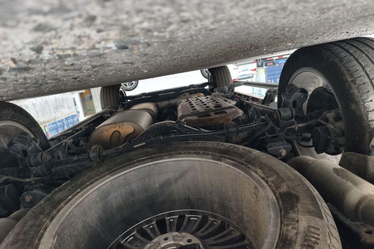 坦克500 2022款 3.0T 高端定制版 5座局部细节9009