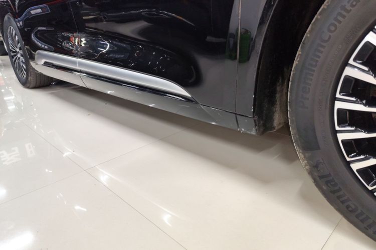 腾势D9 2024款 DM-i 1050 尊享型局部细节9001