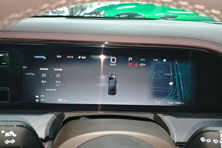 腾势Z9GT 2024款 1100四驱Ultra版中控内饰14