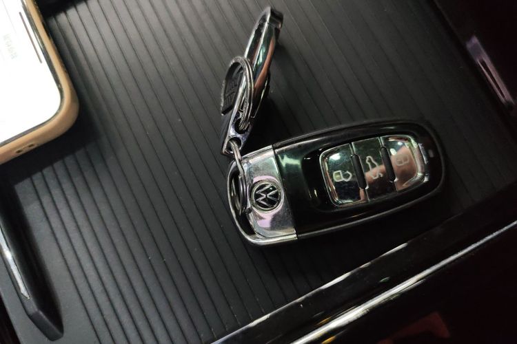 大众 辉昂 2021款 380TSI 豪华版中控内饰7001