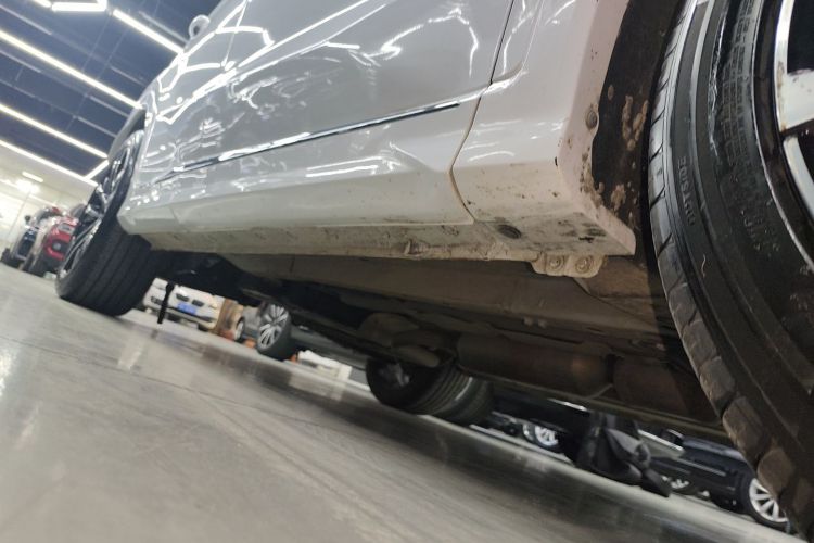 捷途X70 PLUS 2021款 1.6T DCT地PRO+ 7座局部细节9001