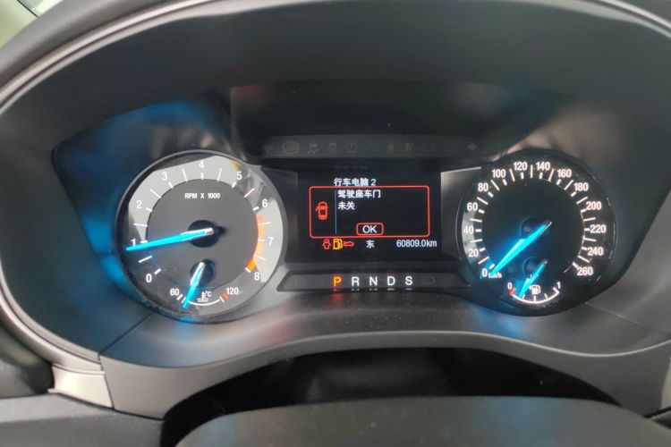 福特 蒙迪欧 2020款 EcoBoost 200 时尚型局部细节14