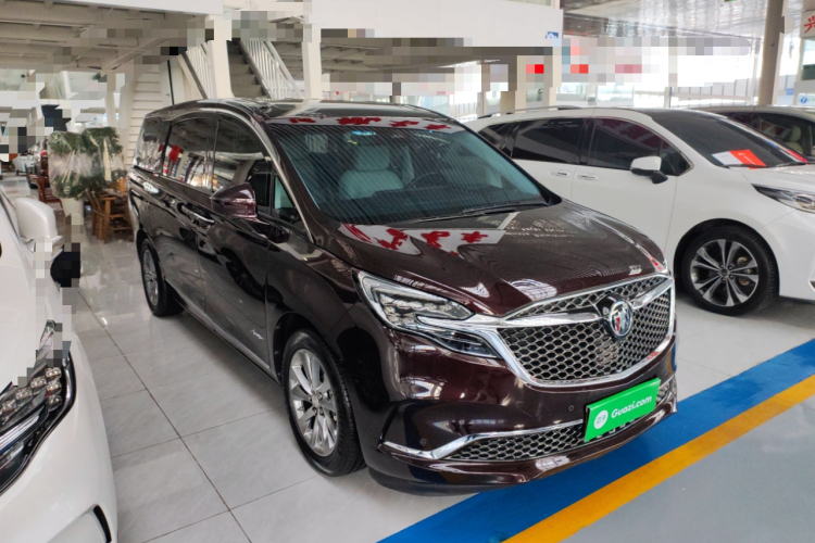 别克GL8 2022款 Avenir艾维亚 六座贤礼版车身外观3