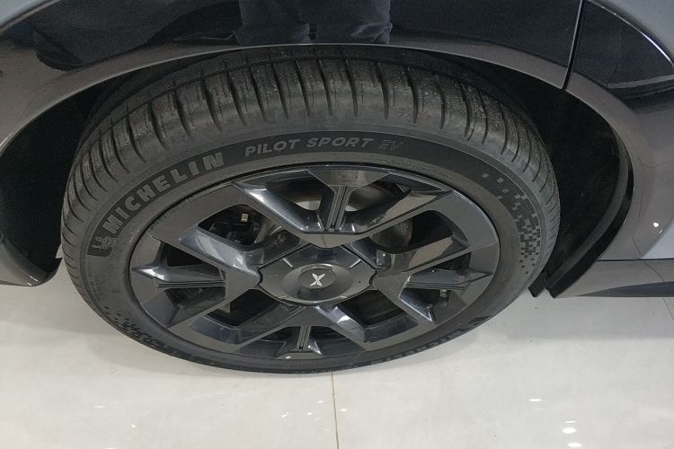 小鹏G7 2025款 702 超长续航 Max车身外观6008