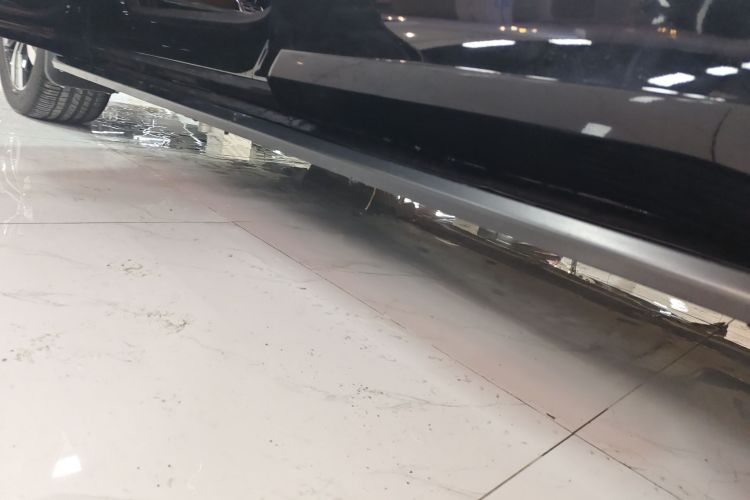 大众 途观L 2024款 330TSI 自动两驱R-Line越享版局部细节9002