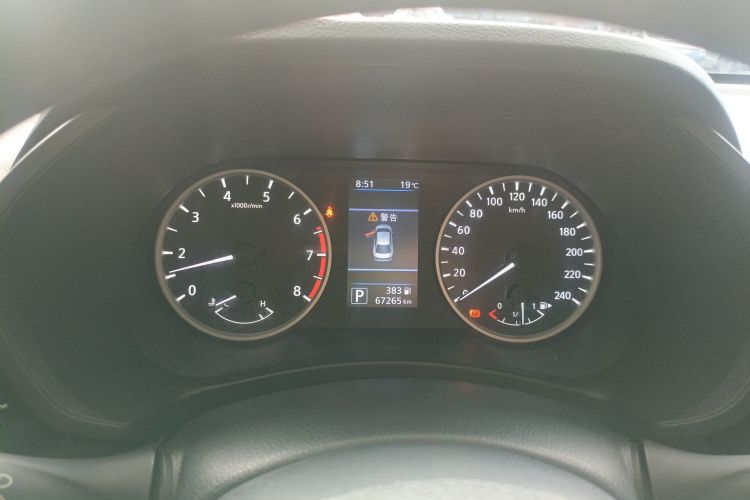 日产 轩逸 2022款 1.6L XL CVT悦享版中控内饰14