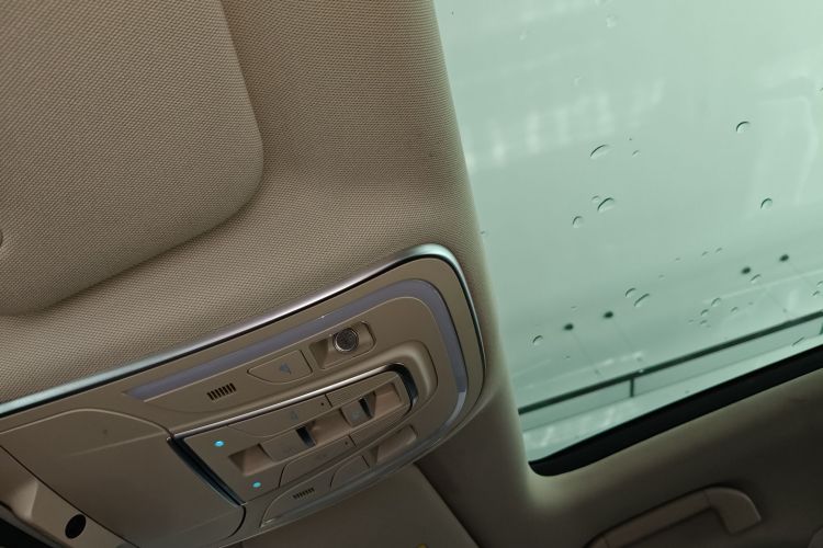 比亚迪 唐新能源 2018款 DM 2.0T 全时四驱智联创领型 5座 国V局部细节22