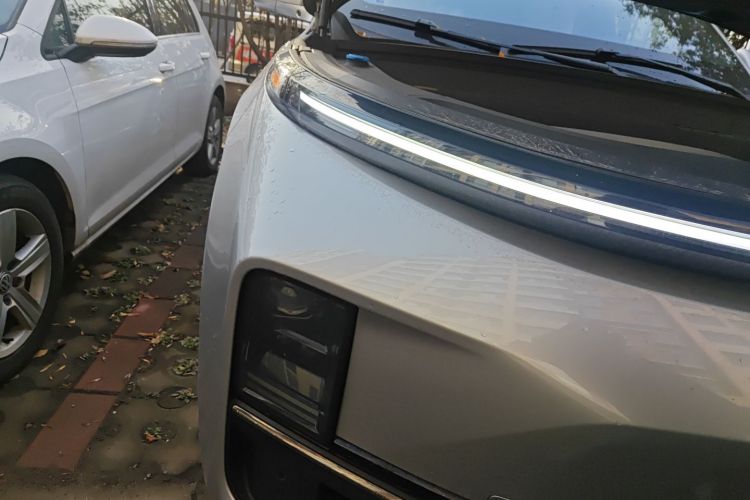 理想汽车 理想L9 2022款 Max车身外观8