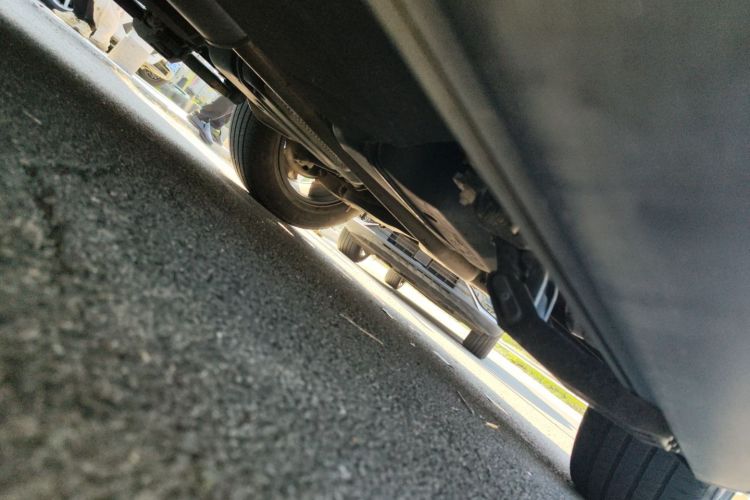 红旗HS5 2019款 2.0T 智联旗享版局部细节9004