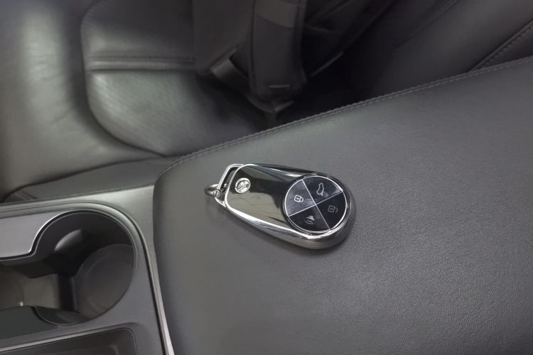 蔚来EC6 2020款 430KM 运动版中控内饰11