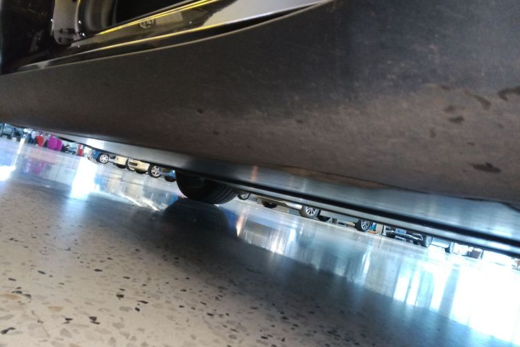 特斯拉 Model Y 2022款 Performance高性能全轮驱动版局部细节9001