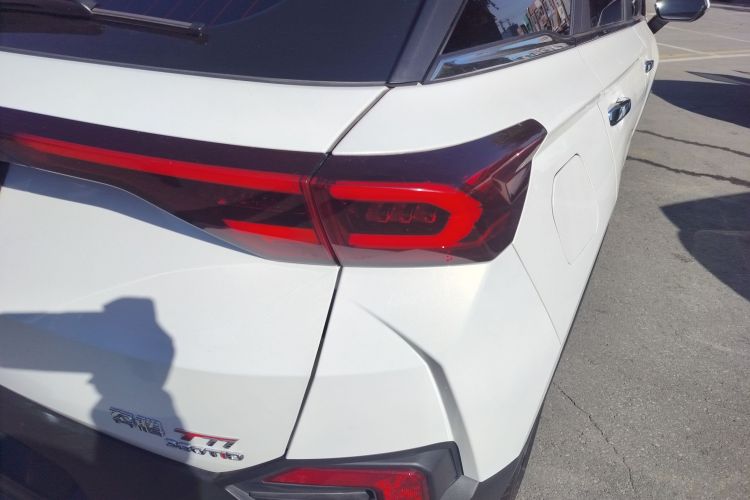 奔腾T77 2020款 PRO 280 TID 自动豪华型车身外观6006