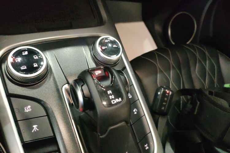 坦克300 2024款 2.0T 挑战者中控内饰18