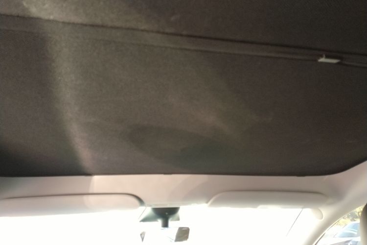 特斯拉 Model Y 2023款 后轮驱动版中控内饰22