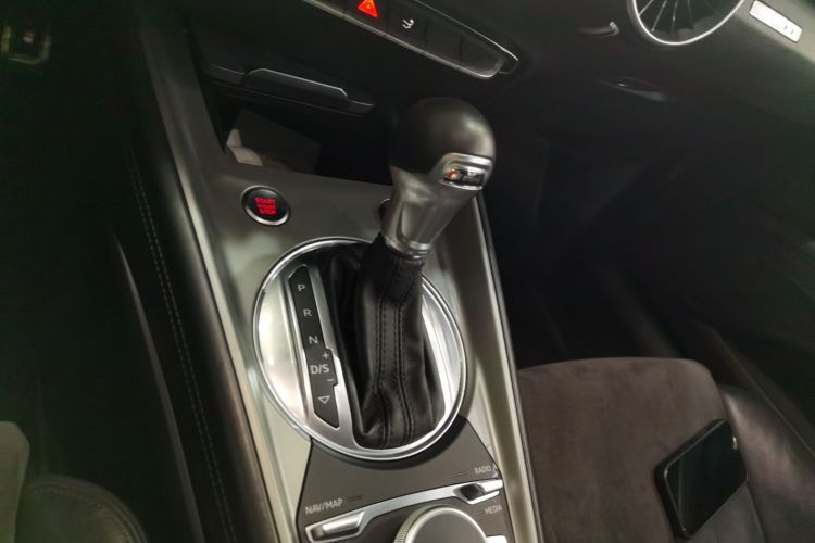 奥迪TT 2015款 TT Coupe 45 TFSI中控内饰18