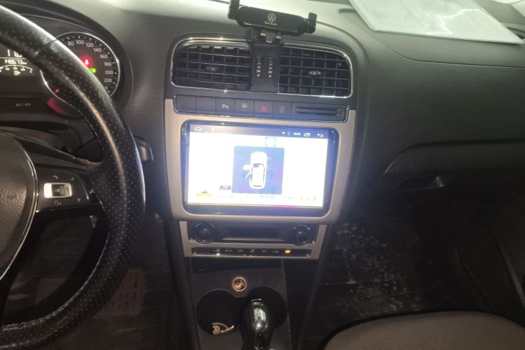 大众 2014款 1.6L Cross Polo 自动局部细节16