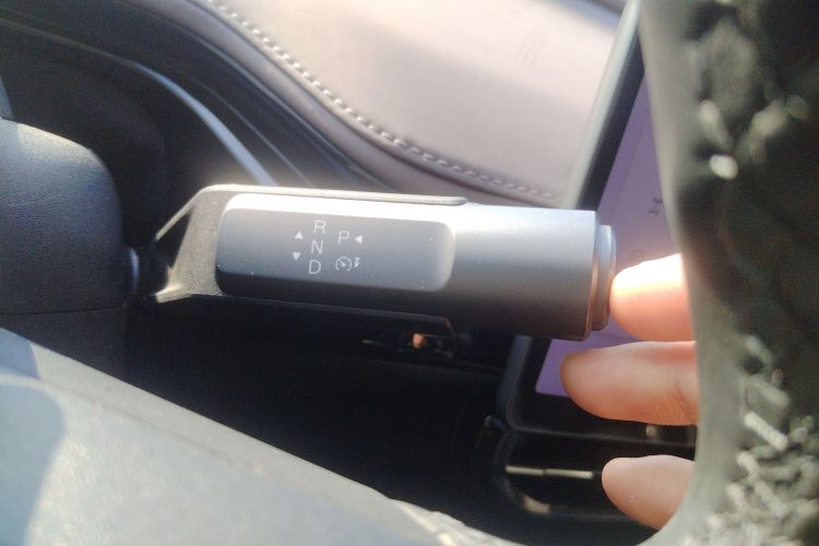 昊铂HT 2023款 670 后驱特高压NDA版局部细节18