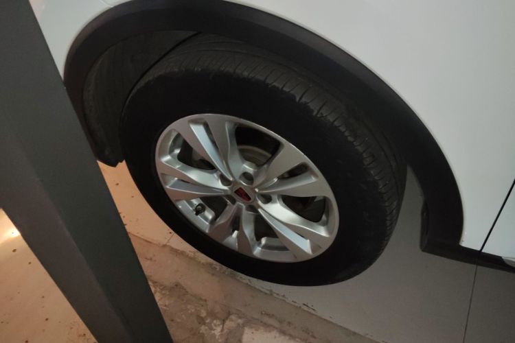 荣威RX3 2020款 1.6L 手动超爽进取版车身外观6007