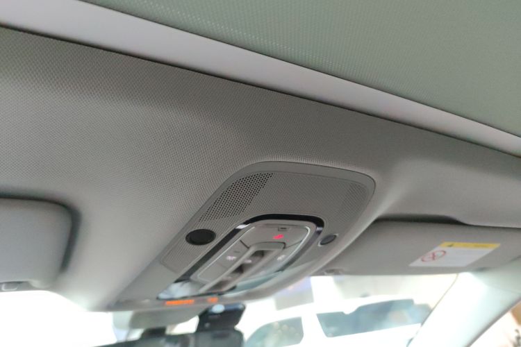 奥迪Q5L 2020款 改款 40 TFSI 荣享时尚型中控内饰22