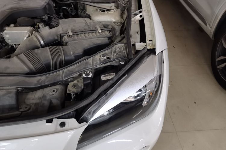 宝马X1 2015款 sDrive18i 时尚晋级版局部细节9007