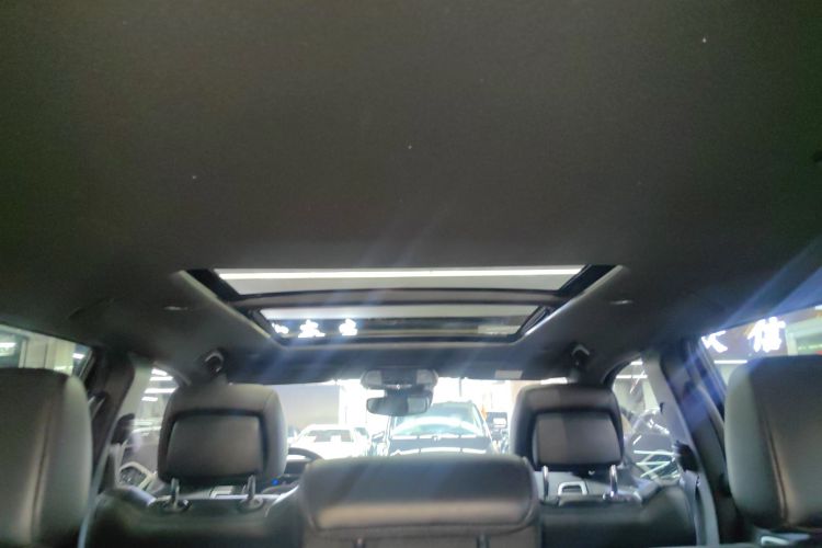 Jeep 大切诺基(进口) 2021款 3.0L 80周年纪念版中控内饰22