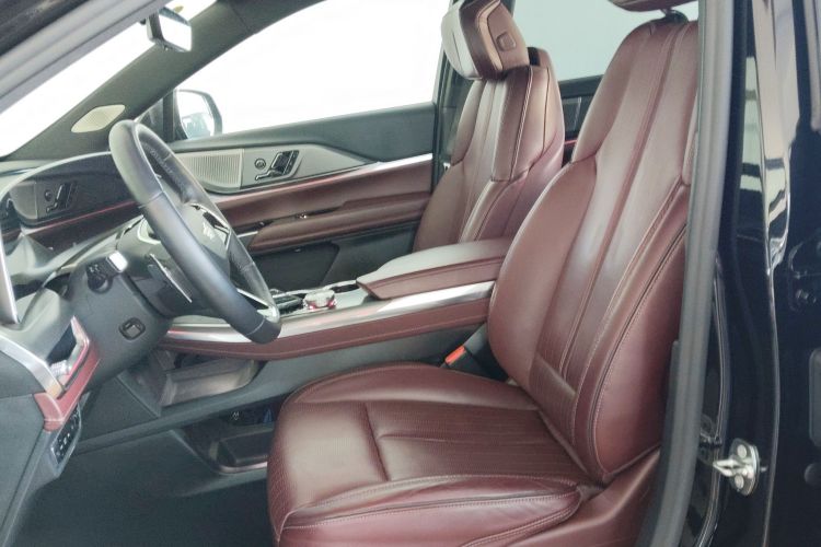 凯迪拉克XT5 2025款 2.0T 铂金型中控内饰19