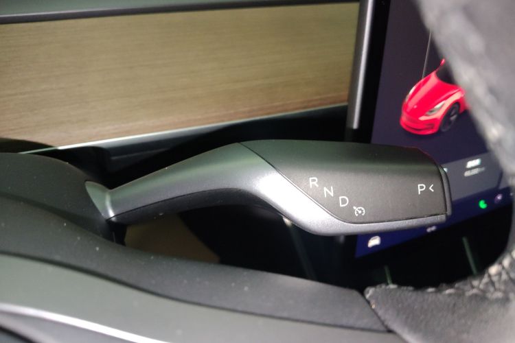 特斯拉 Model 3 2020款 标准续航后驱升级版局部细节18