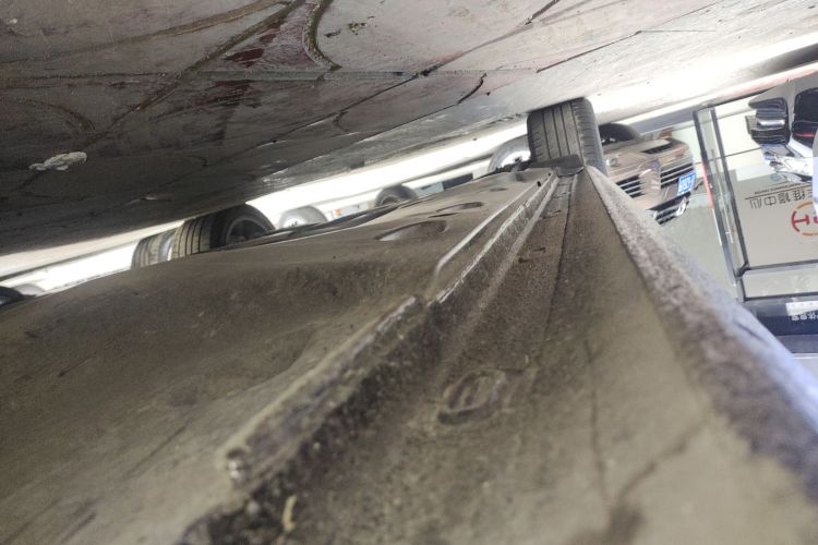 大众 帕萨特 2016款 330TSI DSG御尊版局部细节9001