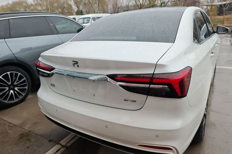 飞凡汽车 飞凡ER6 2021款 新动版 620km 智行版车身外观6