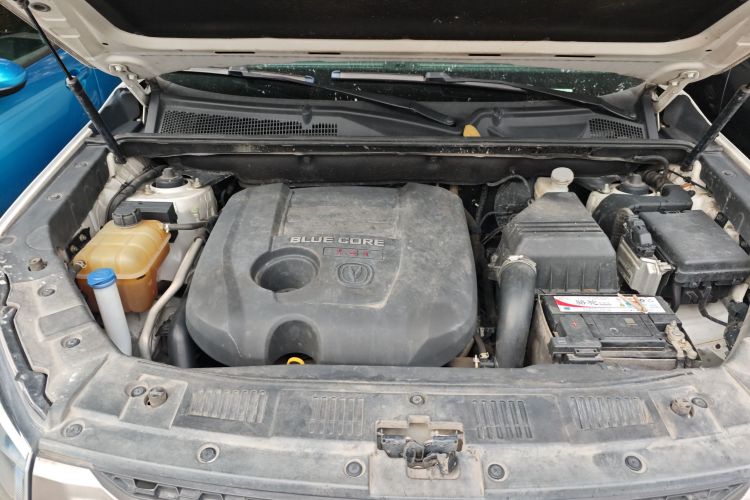 长安CS75 2014款 1.8T 自动尊贵型 国IV机舱底盘24