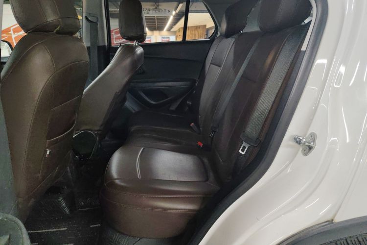 雪佛兰 创酷 2017款 1.4T 自动两驱舒适型中控内饰7004