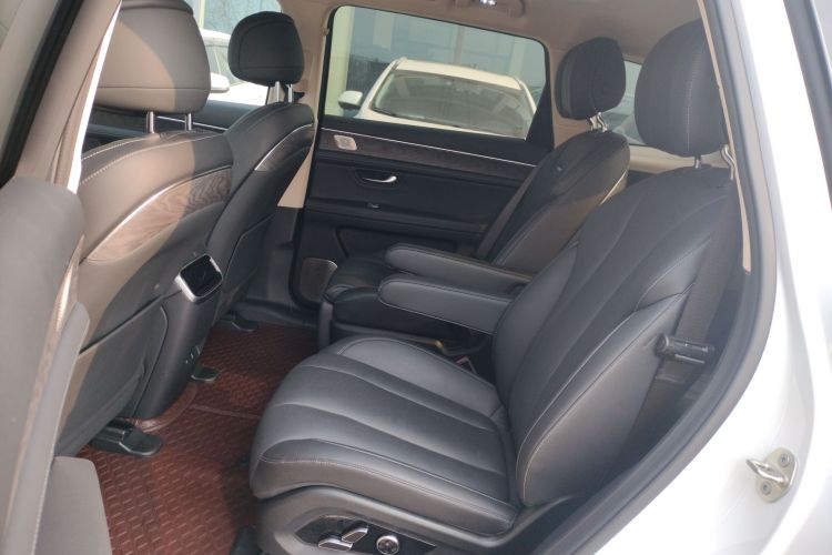 鸿蒙智行 问界M7 2022款 1.5T 四驱旗舰版中控内饰21