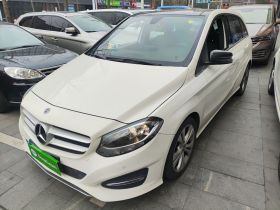 奔驰B级 2019款 B 200 动感型