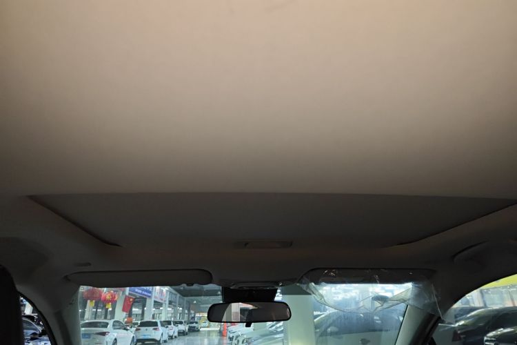 丰田 雷凌 2023款 智能电混双擎 1.8L 运动版中控内饰22