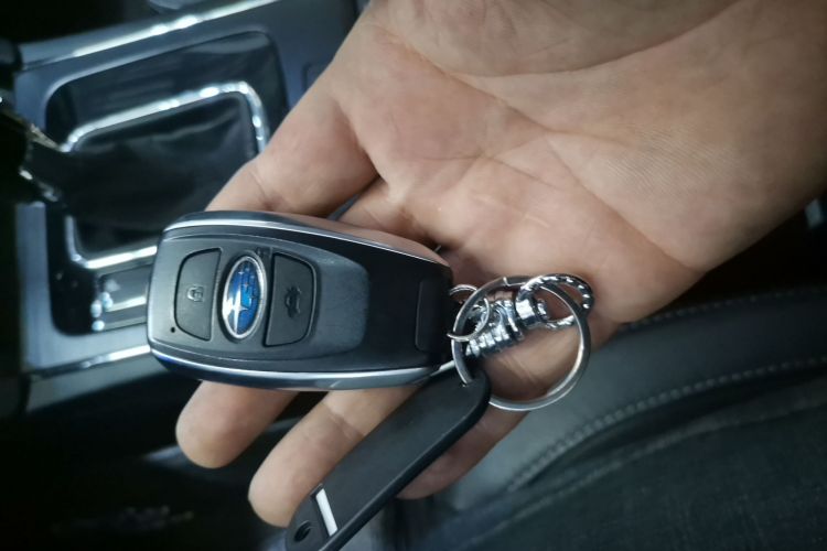 斯巴鲁 力狮 2020款 2.5i 全驱荣耀版 EyeSight中控内饰11