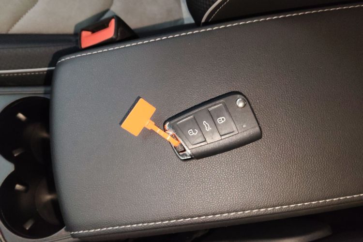 大众 探岳X 2020款 330TSI 两驱尊贵智联版中控内饰11